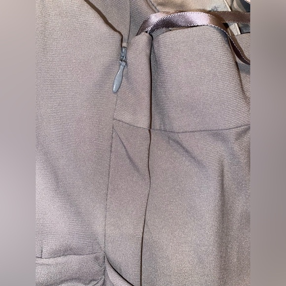 Gray BCBGeneration Dress size 4 - Picture 6 of 8